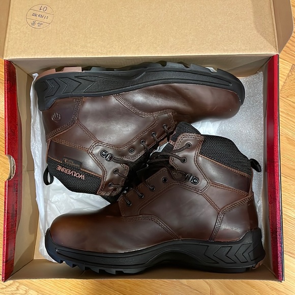 Wolverine Work Boots - Picture 1 of 5